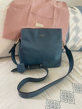 RADLEY LONDON Teal Leather Crossbody Bag with Gold Hardware